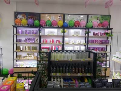 小资生活品牌齐全多样化教你如何经营好一家化妆品店(图)